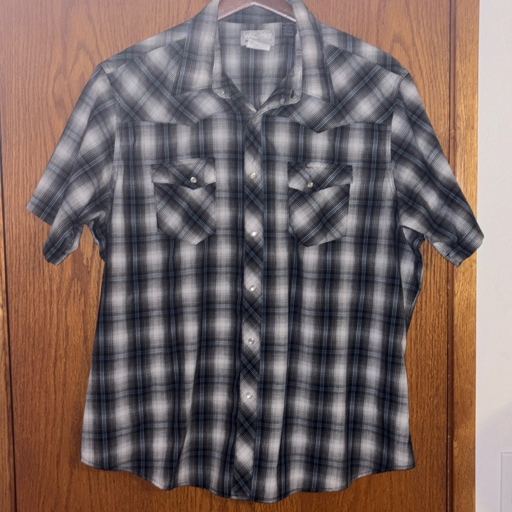 Wrangler XXL western pearl snap short sleeve shirt